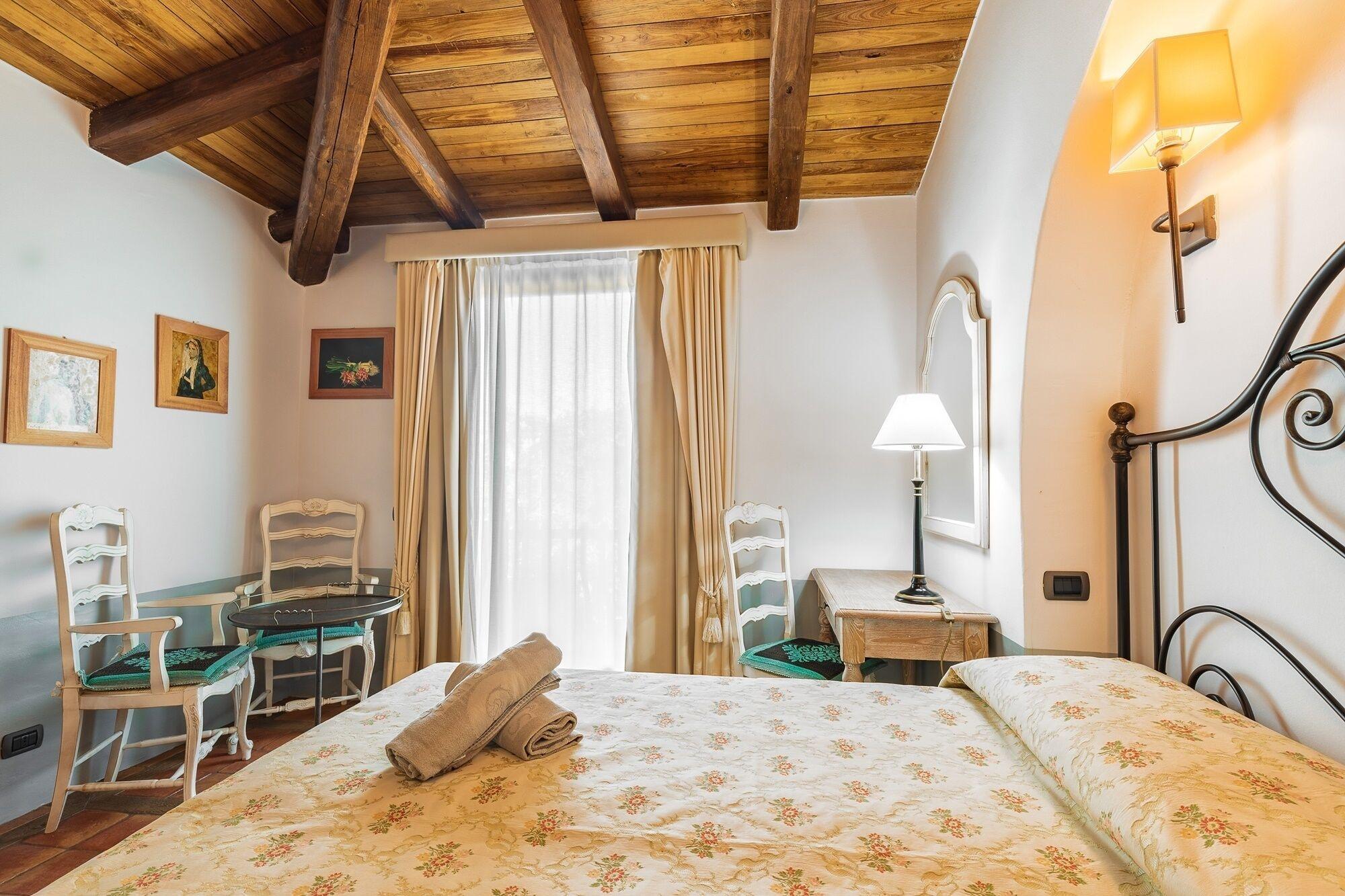 Hotel La Bitta - Bovis Hotels Àrbatax Esterno foto